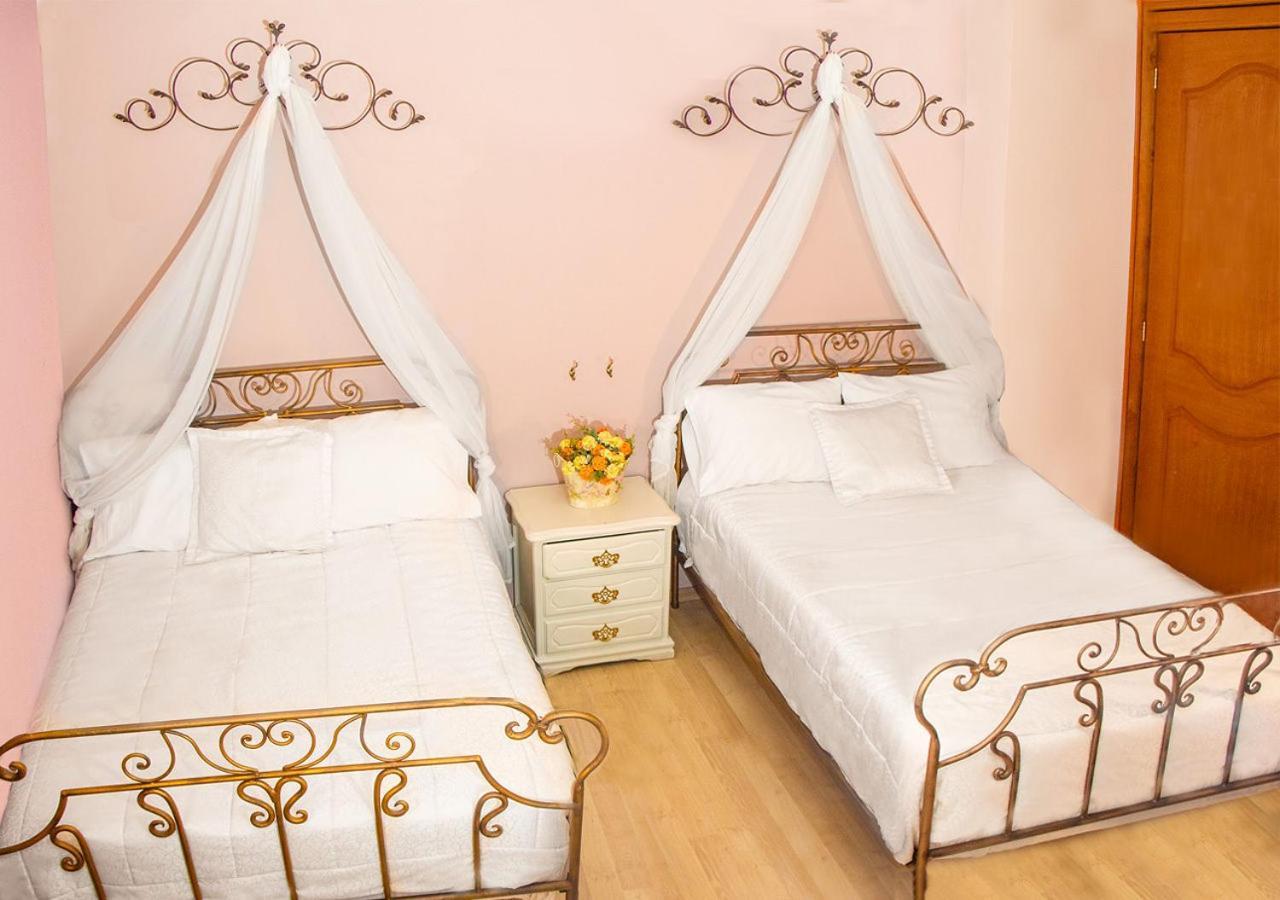 Hotel Boutique Casa Ruth En 쿠엔카 외부 사진